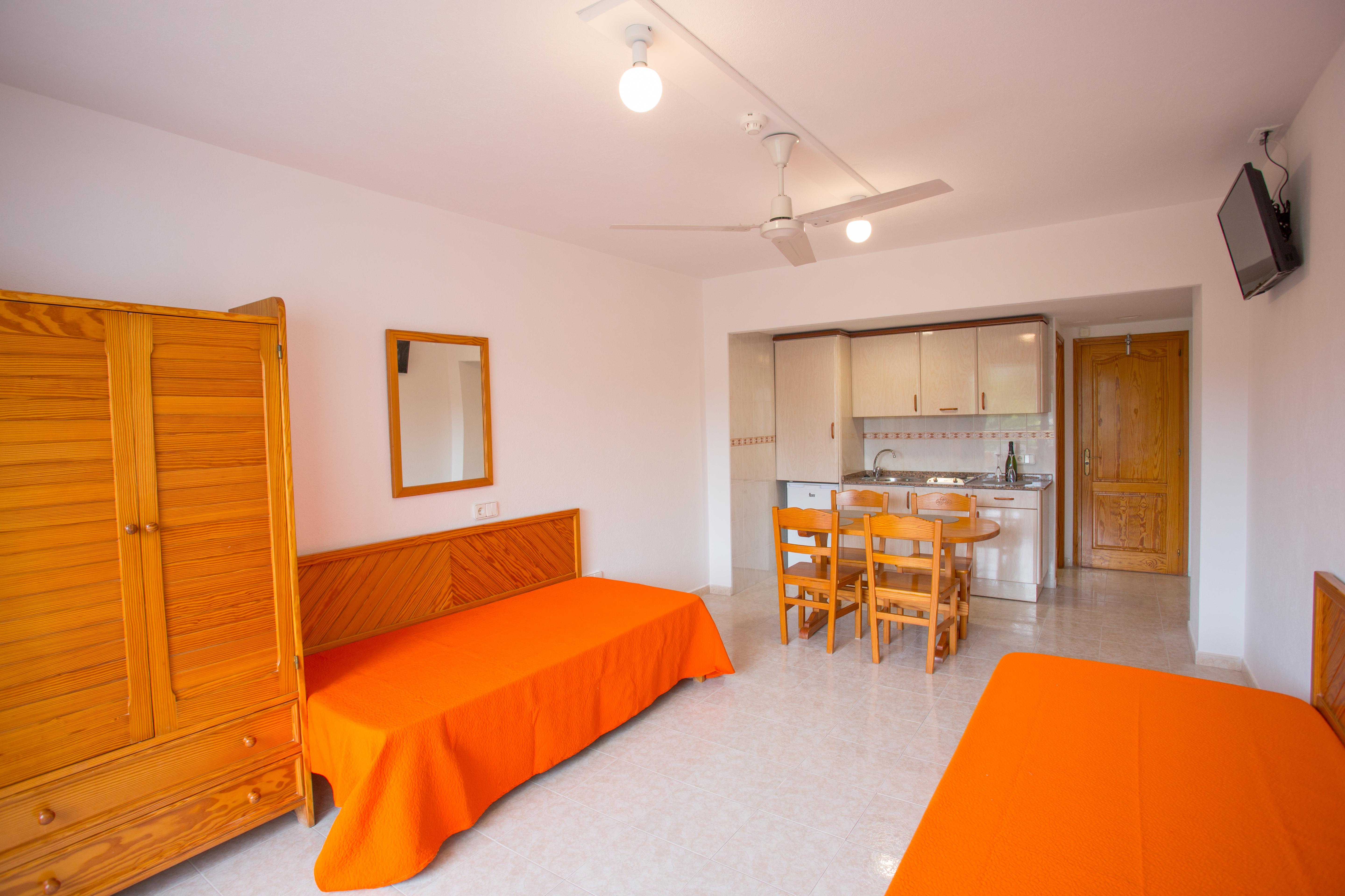 Apartamentos Zodiac Сан-Антоніо Екстер'єр фото