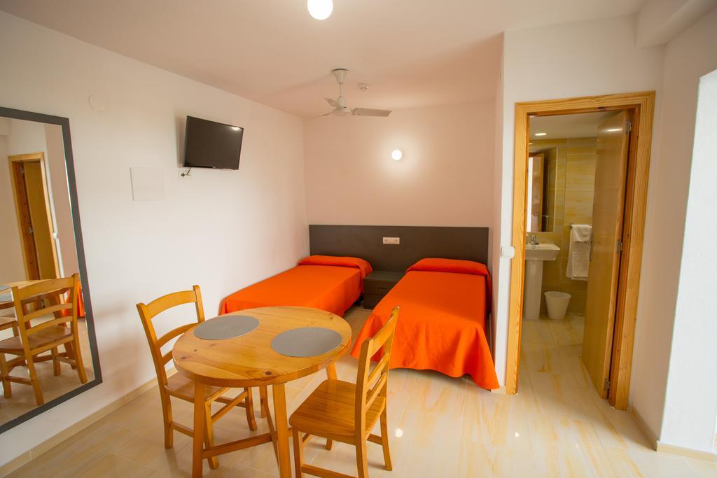 Apartamentos Zodiac Сан-Антоніо Екстер'єр фото